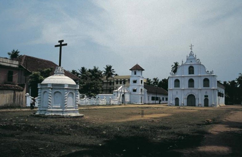 Our Lady of Hope Church, Vypeen, Ernakulam, Kerala - Vushii.com Our Lady of Hope Church, Vypeen, Ernakulam, Kerala - Vushii.com